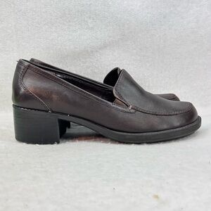 Women’s Bass Dark Brown Leather Loafers 1.5” Chunky Heels size 7